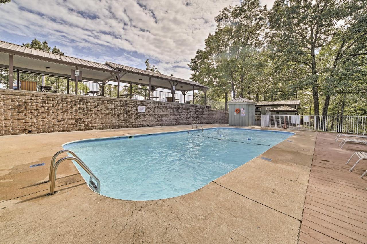 Branson West Condo With Balcony And Resort Amenities Exteriér fotografie